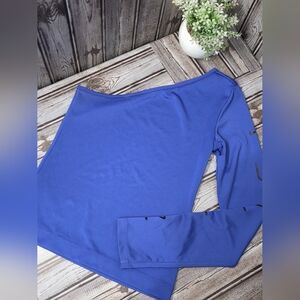 Nike Women's Blue Long Sleeve Top